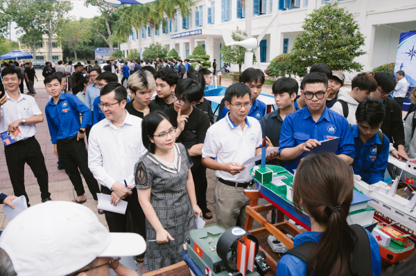Ngày hội STEM 2026: Sôi động sáng tạo tại Khoa Kỹ thuật biển – Trường Kỹ thuật và Công nghệ, Trường Đại học Nha Trang