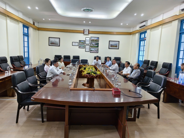 TRƯỜNG KỸ THUẬT VÀ CÔNG NGHỆ TĂNG CƯỜNG HỢP TÁC VỚI DOANH NGHIỆP TRONG ĐÀO TẠO QUẢN LÝ HÀNG HẢI  VÀ LOGISTICS