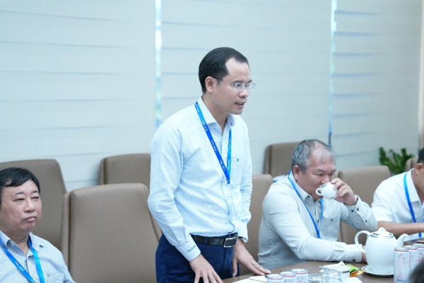 ĐOÀN CÔNG TÁC TRƯỜNG ĐẠI HỌC NHA TRANG THĂM VÀ LÀM VIỆC TẠI CÁC DOANH NGHIỆP CÔNG NGHIỆP BIỂN HÀNG ĐẦU TẠI VŨNG TÀU