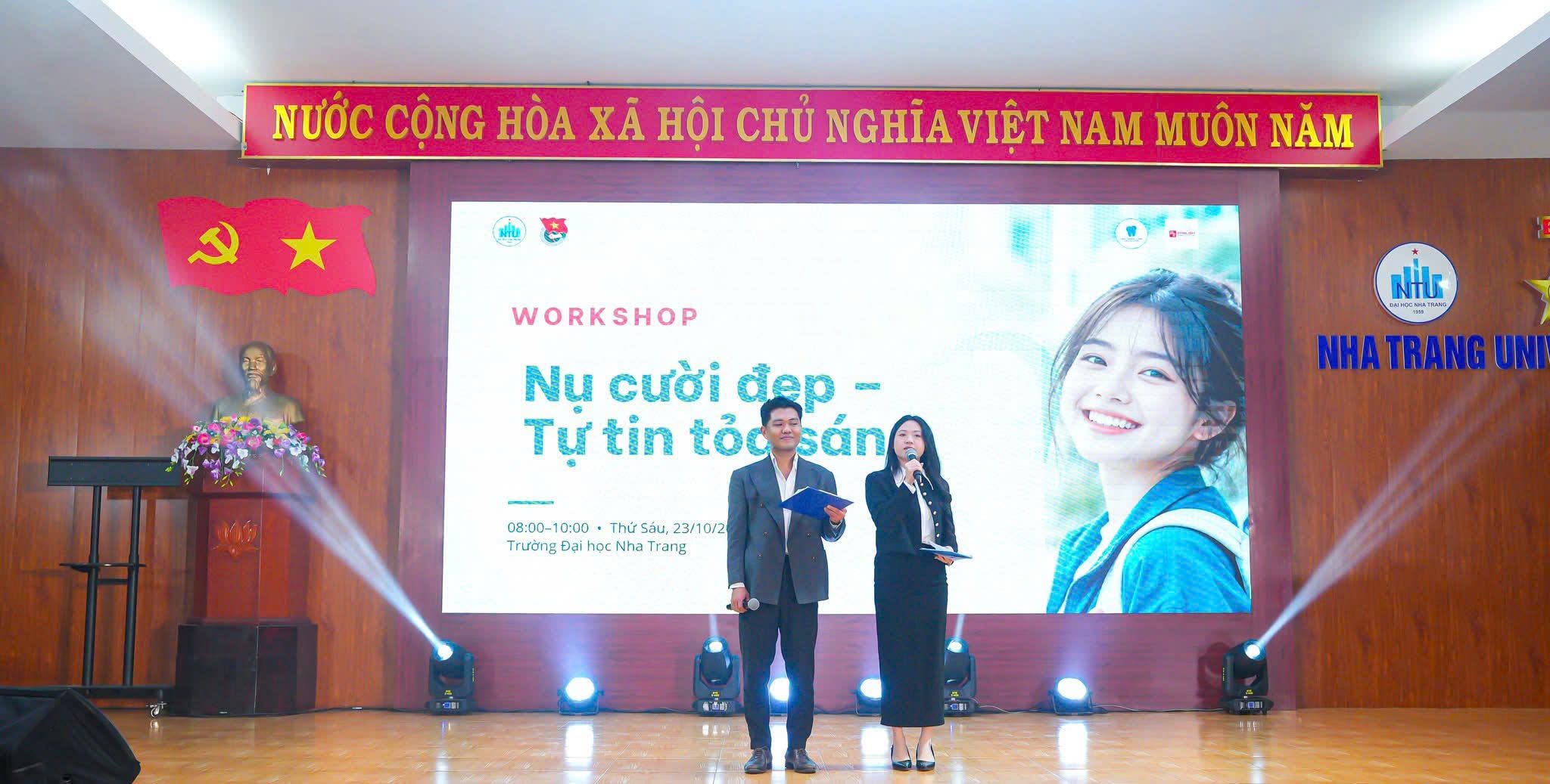 Khoa Kỹ thuật Biển chúc mừng 06 sinh viên nhận học bổng khuyến học